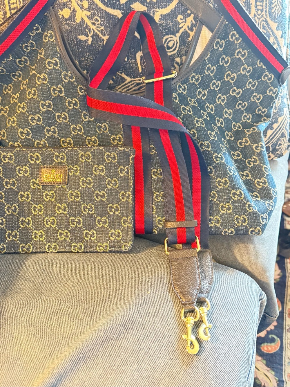 Designer like Monogram Messenger Bag in Navy with Red-Blue worn maybe 3 times - Picture 3 of 13